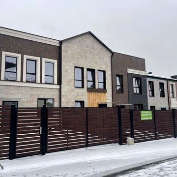 Продаж стильного таунхаусу с. Святопетрівське, вул. Виноградна, 12