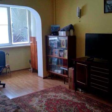 Оболонський проспект, 2а. Метро Обололь 3 хвилини пішки.