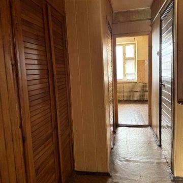 Продам двокімнатну квартиру р-н Гробника (Поруч з ресторан Виноград)