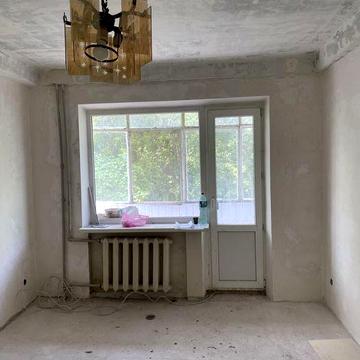 Продається 2-х кімнатна квартира на вул. 9-травня, 3/5