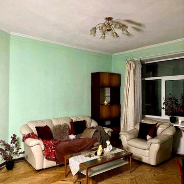 Квартира центр сталинка метро Защитников Украины