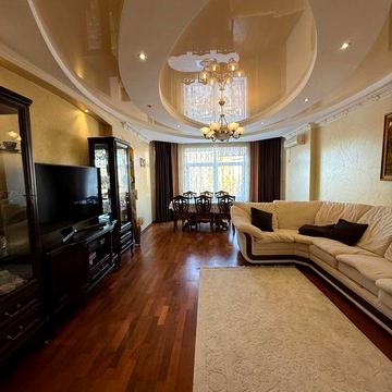 Оренда 3-кімнатної квартири в центральній частині міста