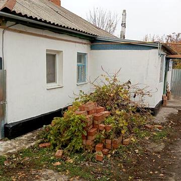 Продам будинок ,є всі зручності .