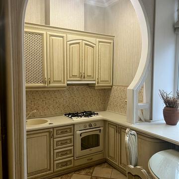 Тараса Шевченка бульв., 48-А