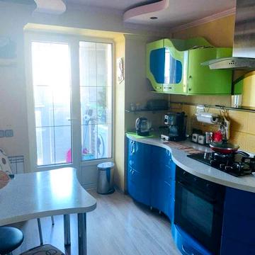 Продажа  1 ком. кв.  41 м2