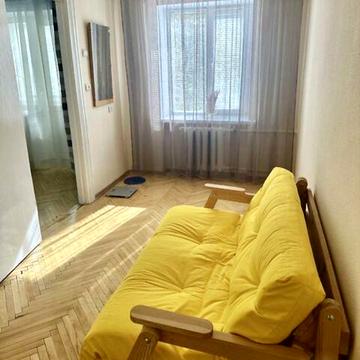 Продаж 2-к, центр Києва, метро Олімпійська,Палац Україна