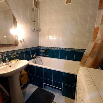 Здається 2х кімнатна квартира