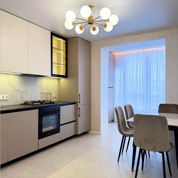 Продається 1 кімнатна квартира в новобудові. Центр.