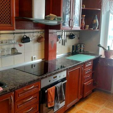 1 комн.ЦУМ(мебель+техника)Свет не выключают!