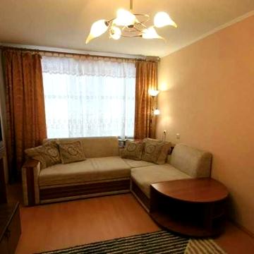 2-кімнатна квартира з ремонтом, вул. Коперника