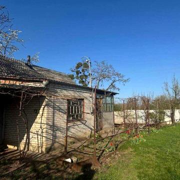 Будинок в затишному місці