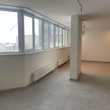 Ексклюзивна 3-кімнатна квартира 135 м² у новобудові в центрі Черкас ЖК Грушевського 110