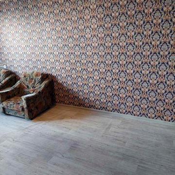 Продаю 3-х комнатную квартиру в Октябрьском.