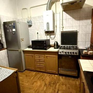 Здам в оренду двокімнатну квартиру в центрі вул. Толстого