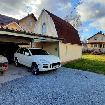 Дом для круглогодичного проживания с участком в 6 сот на Палладина .