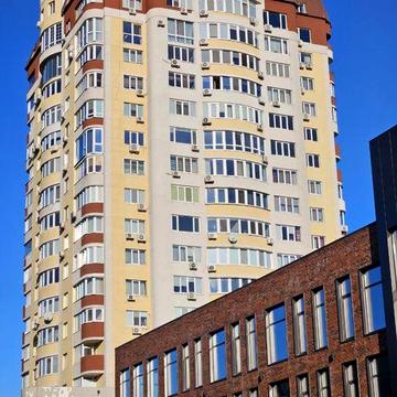 Двокімнатна квартира в самому центрі! Держ програми