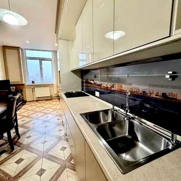 Новострой  с АВТОНМНЫМ ГАЗовым   ОТОПЛЕНИЕМ 100 м2  м. ЛЕВАДА ЖК Небесной Сотни 14/1
