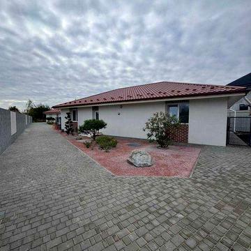 Енергоефективний будинок, що виробляє більше  енергії ніж споживає