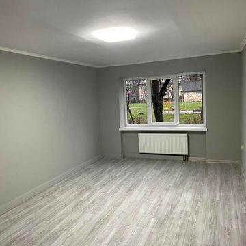 В Продажу ПРИВАБЛИВА 2 кімн 1/5