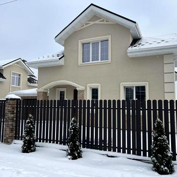 Елегантний новий будинок в Щасливому 210м2 з газом