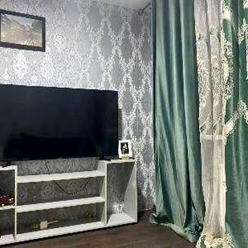 Сдам 2 кв  Дворец Спорта  ЖК Маршал 12000 гр.