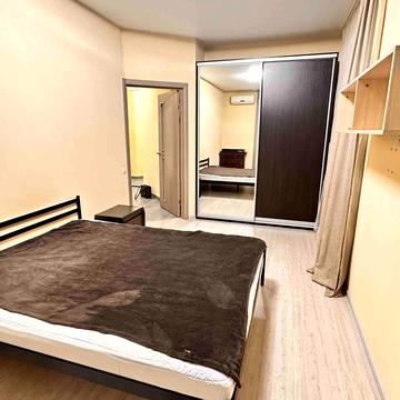 Боголюбова вул., 36