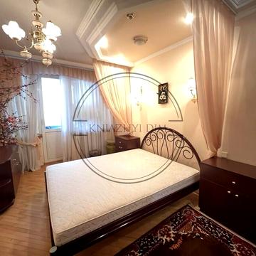 Микільсько-Слобідська вул., 2-Б