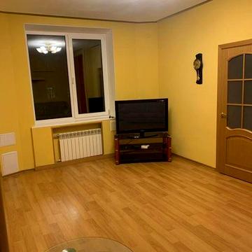 Довгострокова оренда 3к квартири в центрі міста