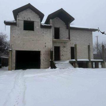 Продається незавершений двоповерховий будинок Р-н вул. Заставнянської