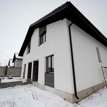 Продаж. Котедж (Двоян) Корнин. вул. Б. Хмельницького, буд. 70