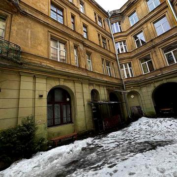 ПРОДАЖ 3-кімнатної квартири в центрі м.Львова вул.Менцинського