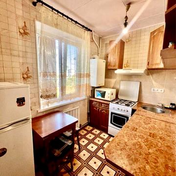 Здам 1 кімнатну квартиру Жадова