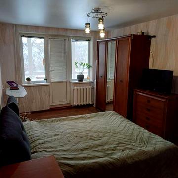 Оренда 2 кімнатної квартири зупинка Лісопарк, вул. Хмельницьке шосе