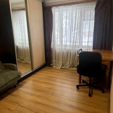 Сдаю квартиру поруч метро Дорогожичи,Сирец.