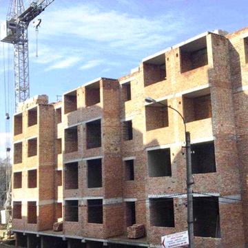 Продається двостороння 3-кімнатна квартира  в самому Центрі. ЖК Залізнична