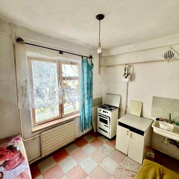 Продам 1-ком.кв.пр.Юбилейный,район Универсама.