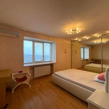 Продам 3-к квартиру низ Рабочей