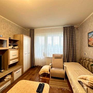 Продаж 3-х кімнатної квартири Теремки Глушкова 9Е ЖК Акцент