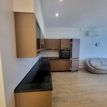 Італійський бульв., 1г