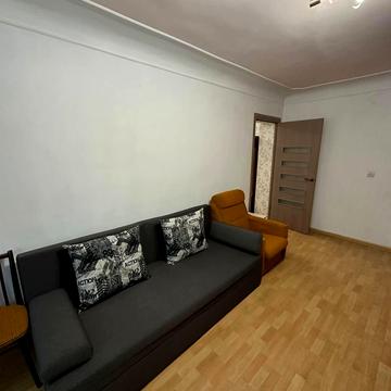 Ряшівська вул., 1