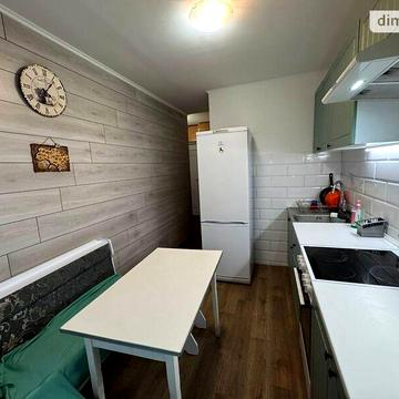 Довгострокова оренда 1к Квартира Євгена Патона вулиця