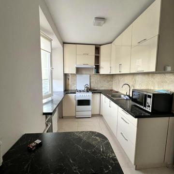 Володимира Великого вул. (Артема), 53