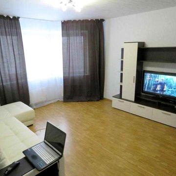 Срочно сдам 2 ком.кв. Харьков!