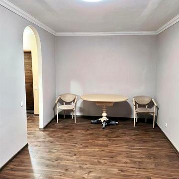 Оренда однокімнатної квартири у Дніпровському р-ні (Північне Шосе 3Б)