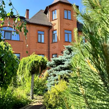 Крутогірна вул.