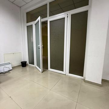 Грушевського вул., 22