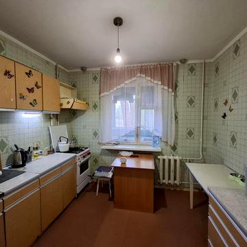 Продам 1но кімнатну на 5 Зарічному, Бродвей