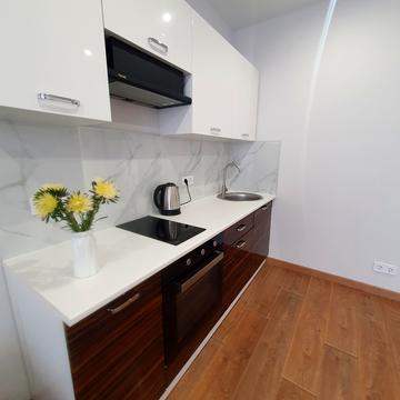 Каховська вул., 62-А