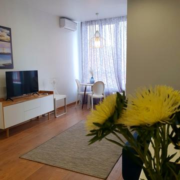 Каховська вул., 62-А