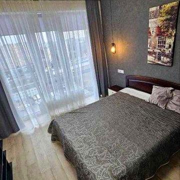 Продам готову квартиру в комплектації в ЖК «Скай Сіті» на Черемушках